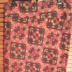 Never worn lularoe cassie skirt